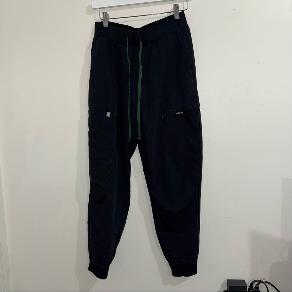Fabletics High Rise On Call Scrub Joggers